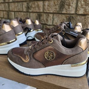 Gold Mexx Size 6 Ladies Sneakers
