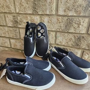 Toddler Size 13 Slip-On Sneakers with Daisy Pattern Insole