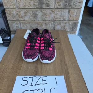 Girls Size 1 Slip On Sneakers