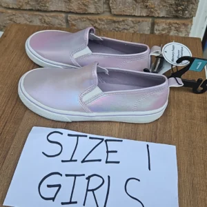 Girls Size 1 Slip-On Sneakers