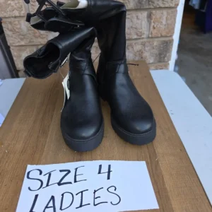 Girls Size 4 Black Boots with Chunky Sole Size 4