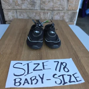 Toddler Water Shoes Size 7/8